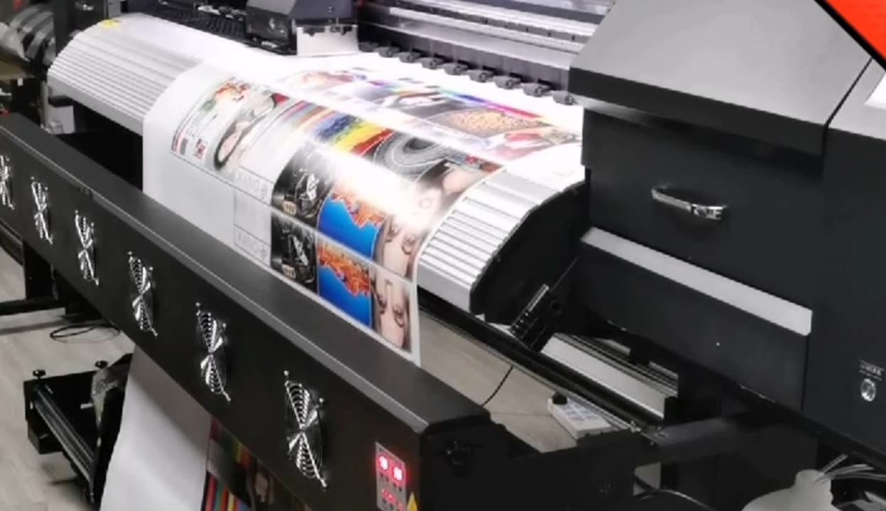 圖文廣告店數碼噴印案例 煥圖寫真機如何實現穩定更省心的數字廣告制作